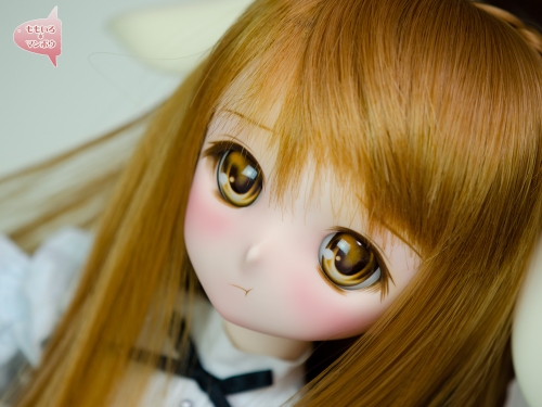 momo-D740.jpg